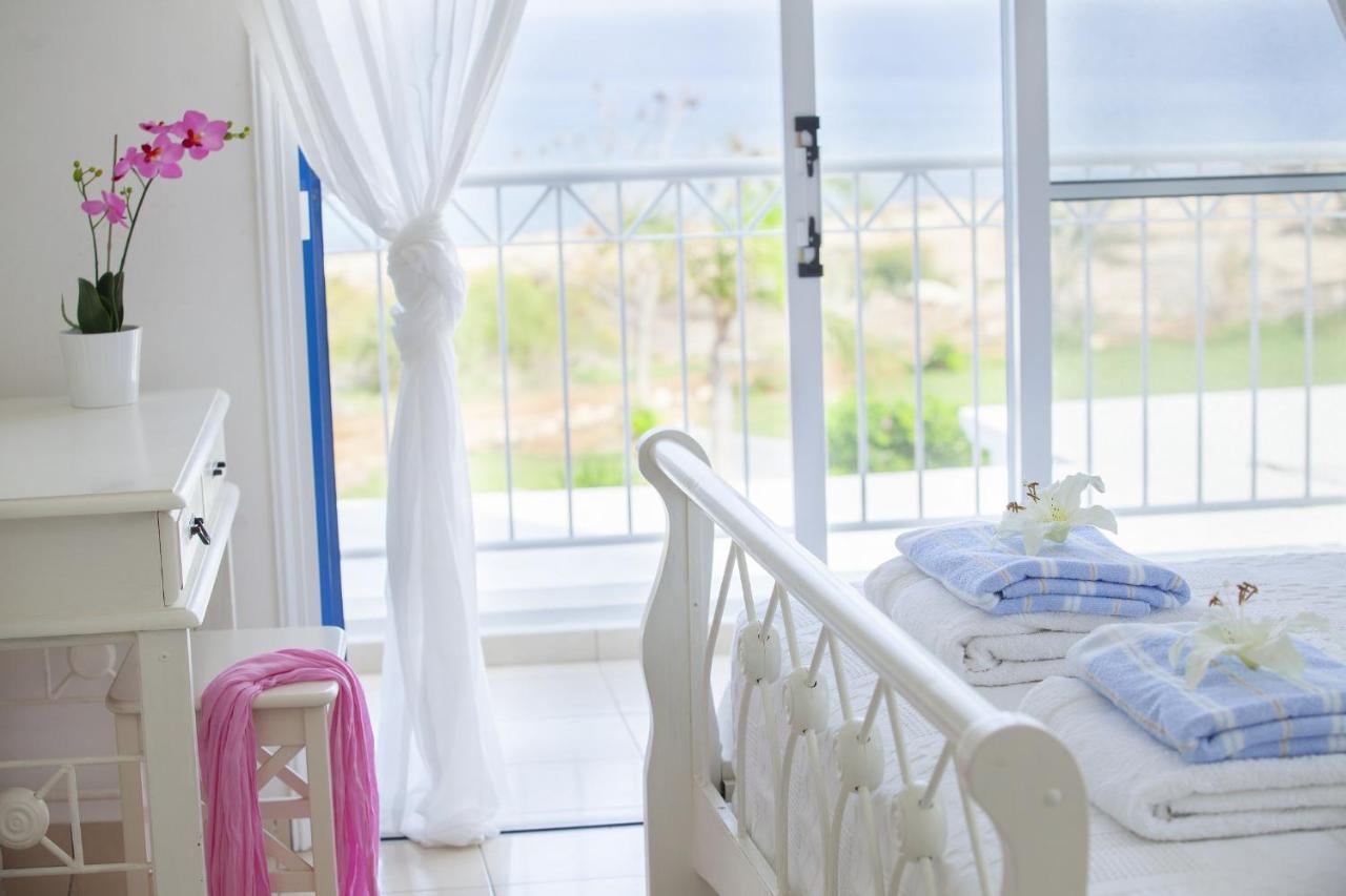 Mimoza Seafront Villa Protaras Eksteriør bilde